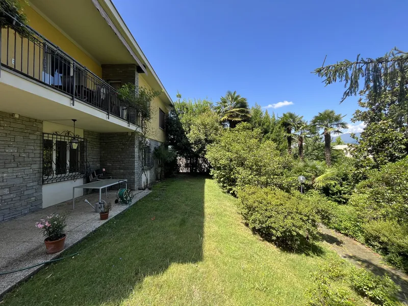 AFFITTASI 4.5 LOCALI IN VILLA CON GIARDINO A BREGANZONA, foto 5