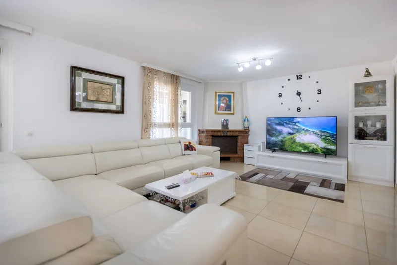 AMPIA VILLA 7.5 LOCALI COME NUOVA VISTA LAGO A CANOBBIO, foto 2