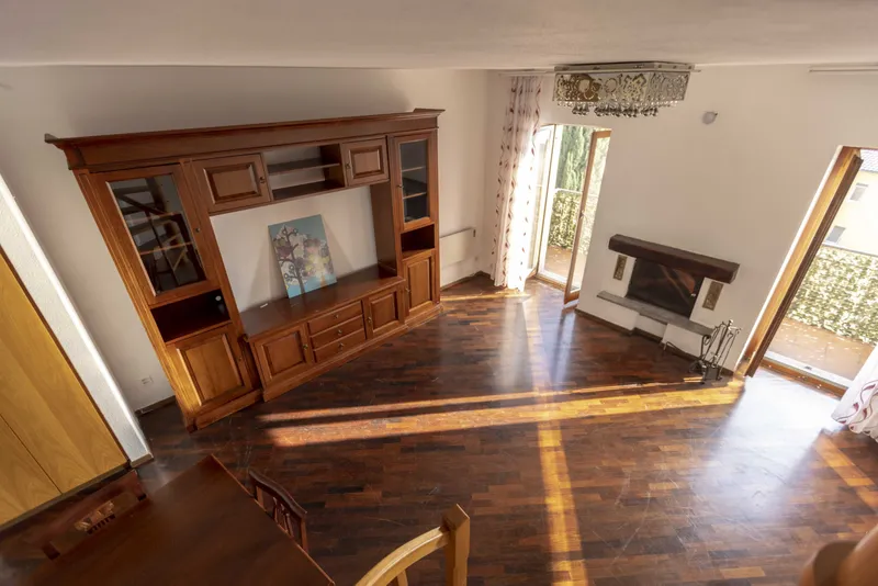 AFFARE - GRAZIOSO 3.5 LOCALI DUPLEX VISTA LAGO A RUVIGLIANA, photo 2