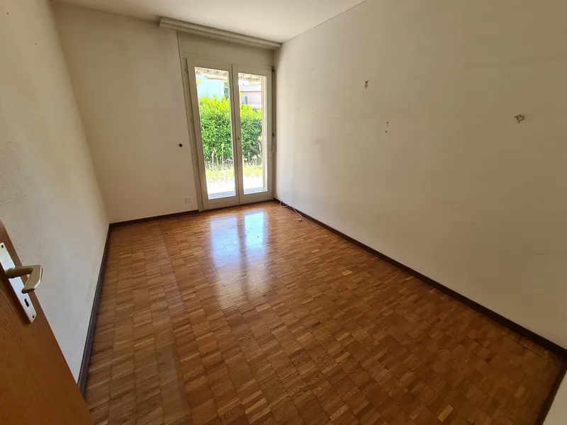 CONFORTEVOLE 3.5 LOCALI CON GIARDINO PRIVATO A BREGANZONA, foto 7