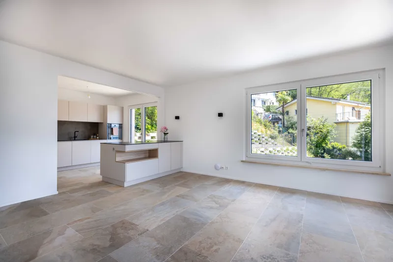 PRESTIGIOSA VILLA CON VISTA MOZZAFIATO E PISCINA A BISSONE, foto 4