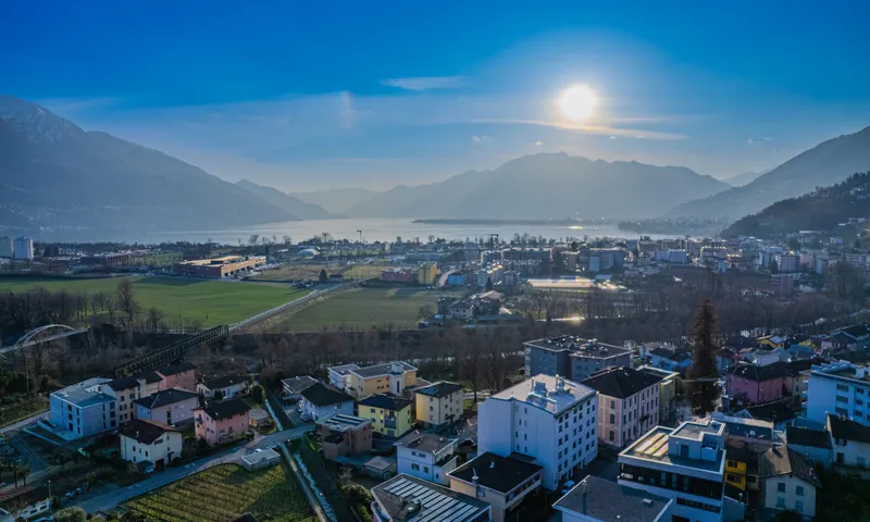 STUPENDO ATTICO 3.5 LOCALI CON TERRAZZA VISTA LAGO A LOCARNO, Foto 8