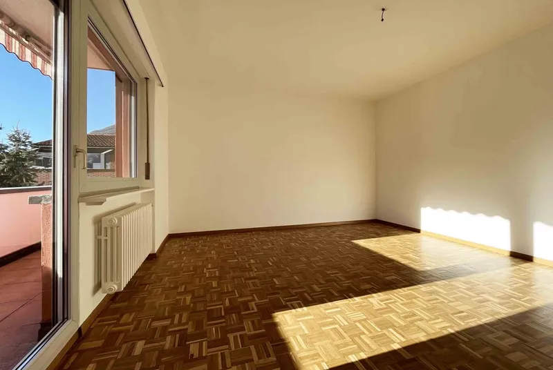 AFFITTASI 3.5 LOCALI CON DUE TERRAZZE A BELLINZONA, foto 6