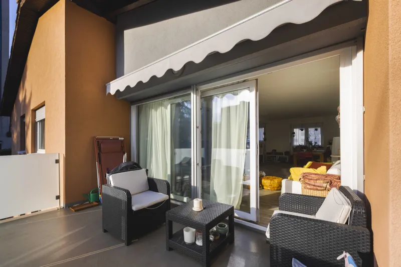 CASA TRIFAMILIARE CON GIARDINO PIANEGGIANTE A BREGANZONA, foto 6