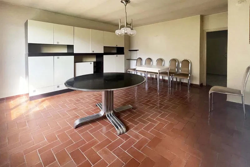 CASA 4.5 LOCALI SU UN UNICO PIANO CON AMPIO TERRENO A MELANO, foto 4