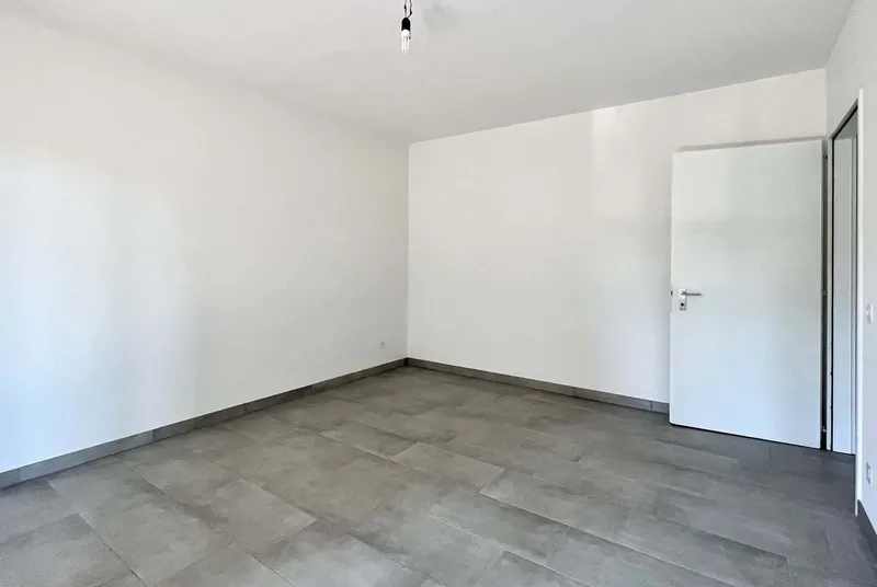 PRIMA LOCAZIONE - MODERNO 2.5 LOCALI CON TERRAZZA A CHIASSO, Foto 11
