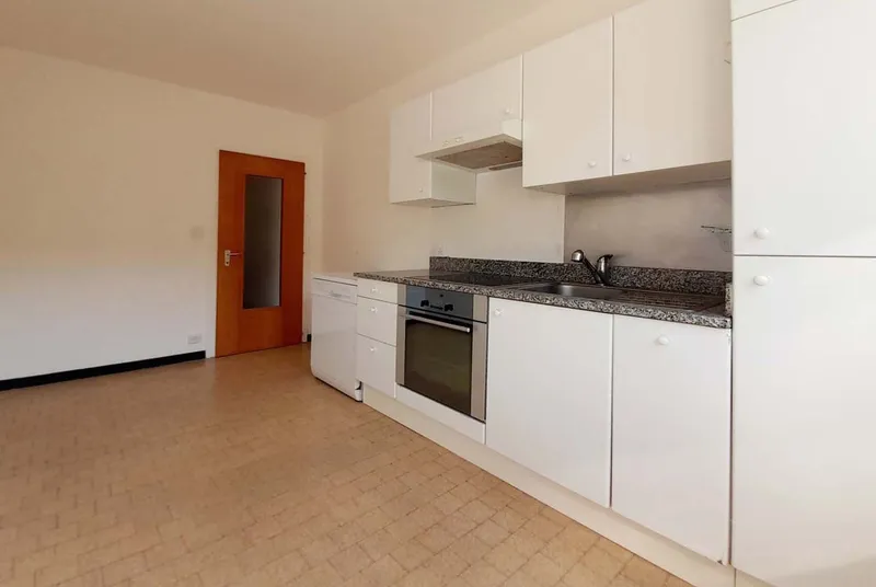 AFFITTASI ATTICO 3.5 LOCALI CON VISTA LAGO A CANOBBIO, Foto 6