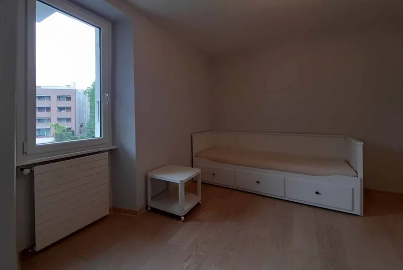 AFFITTASI MODERNO MONOLOCALE ARREDATO A LUGANO PARADISO, foto 6