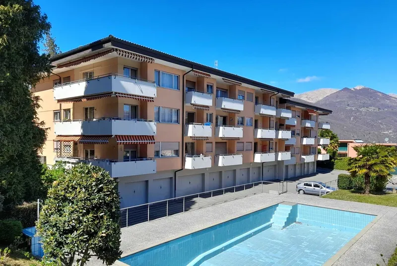 AFFITTASI MONOLOCALE CON TERRAZZA E PISCINA A BREGANZONA, foto 9