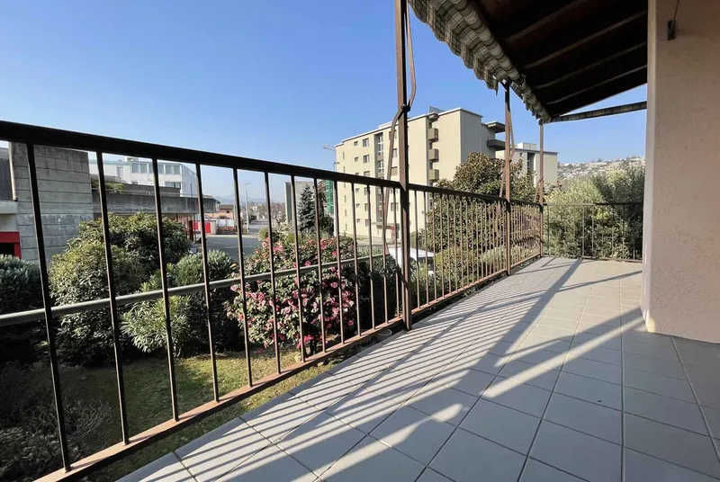 VILLA A SCHIERA CON TERRAZZA ED AMPIO GIARDINO A PREGASSONA, photo 8