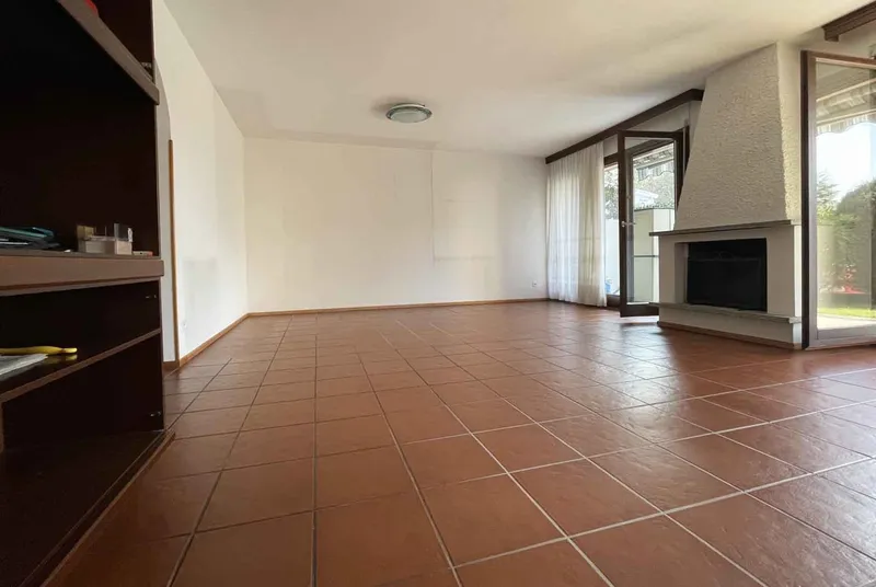 VILLA A SCHIERA CON TERRAZZA ED AMPIO GIARDINO A PREGASSONA, photo 4