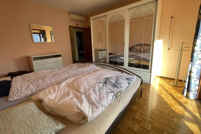 SPAZIOSA CASA 4.5 LOCALI CON GIARDINO PRIVATO A MEZZOVICO, Foto 11