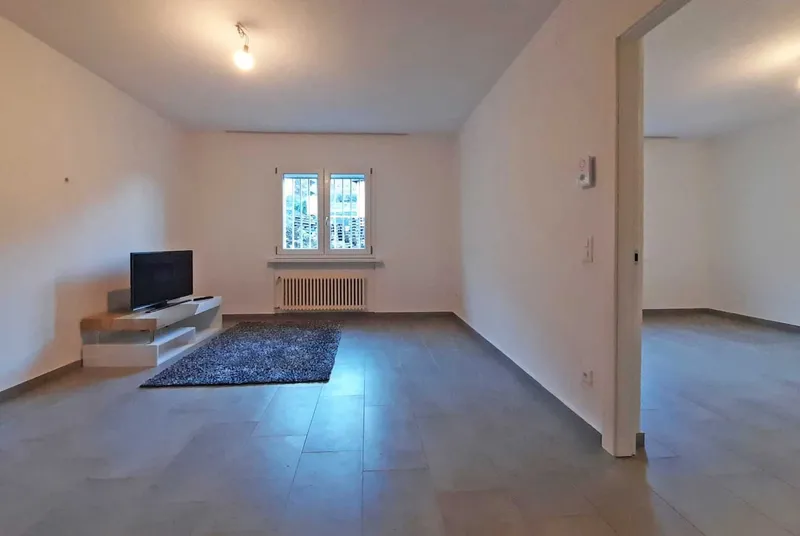 AFFITTASI MODERNO ED ELEGANTE 2.5 LOCALI A CADENAZZO, foto 3