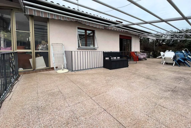 CASA BIFAMILIARE AMPLIABILE CON TERRAZZE A SALA CAPRIASCA, Foto 6