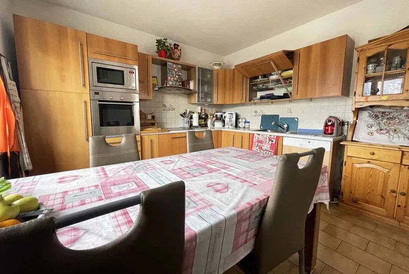 CASA BIFAMILIARE AMPLIABILE CON TERRAZZE A SALA CAPRIASCA, Foto 4
