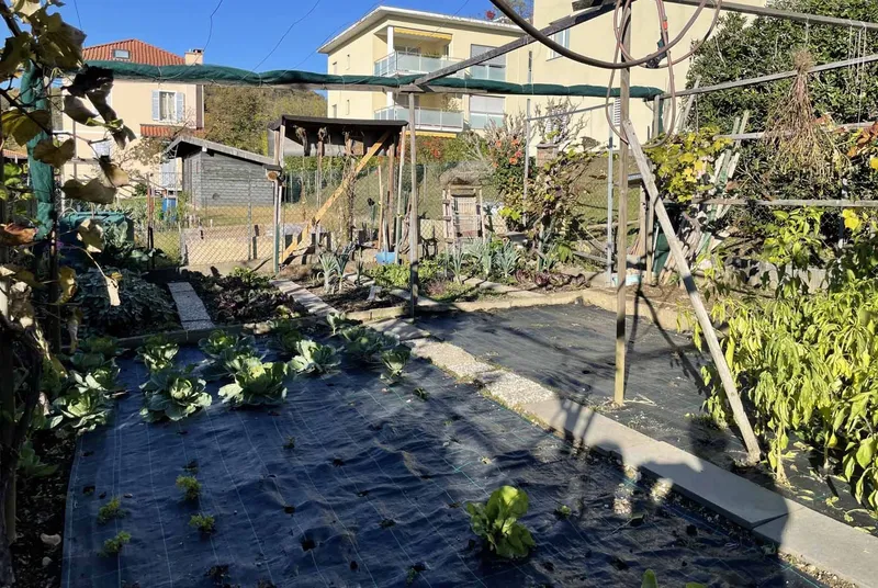 GRANDE CASA A SCHIERA 5.5 LOCALI CON GIARDINO A MASSAGNO, foto 8