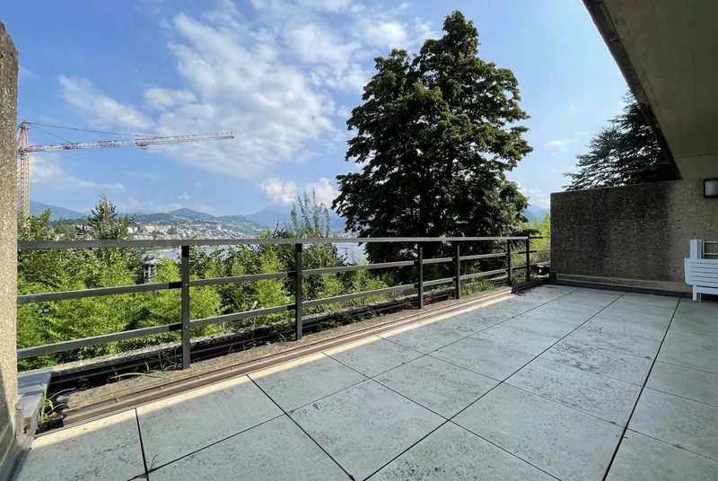 AFFITTASI 2.5 LOCALI CON TERRAZZA VISTA LAGO A PARADISO, foto 11