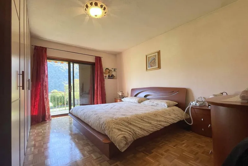 VILLETTA UNIFAMILIARE 5.5 LOCALI CON GIARDINO A MEZZOVICO, photo 13