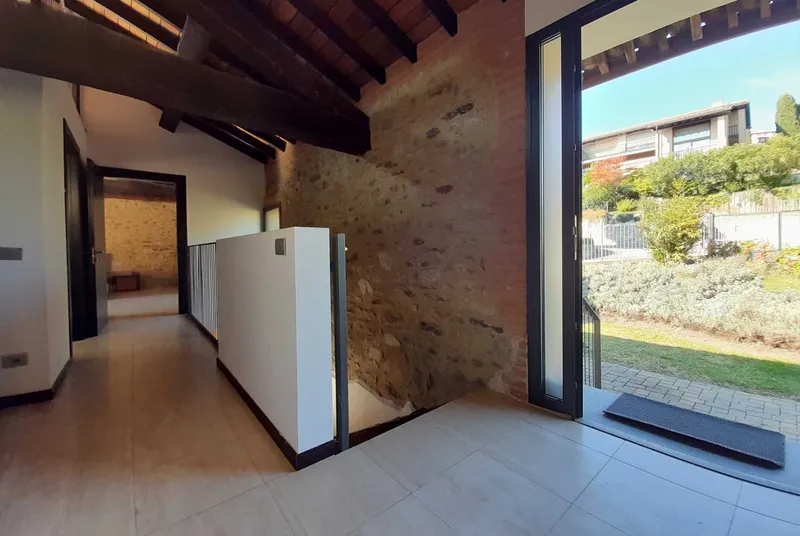 AFFITTASI 5 LOCALI ARREDATO CON GIARDINO PRIVATO A PORZA, foto 7