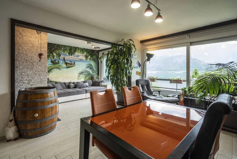 AFFITTO BREVE - 3.5 LOCALI CON TERRAZZA FRONTE LAGO A MELIDE, foto 3