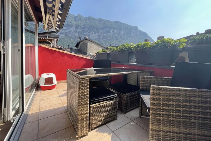 AMPIA E TIPICA CASA DI 5.5 LOCALI A RIVA SAN VITALE, foto 2
