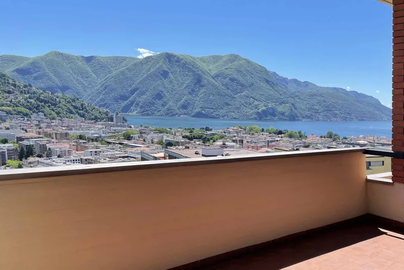 NUOVA OCCASIONE - AMPIO 3.5 CON STUPENDA VISTA LAGO A LUGANO, foto 2