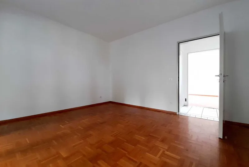 AFFITTASI 3.5 LOCALI CON AMPIA TERRAZZA A LUGANO, foto 10