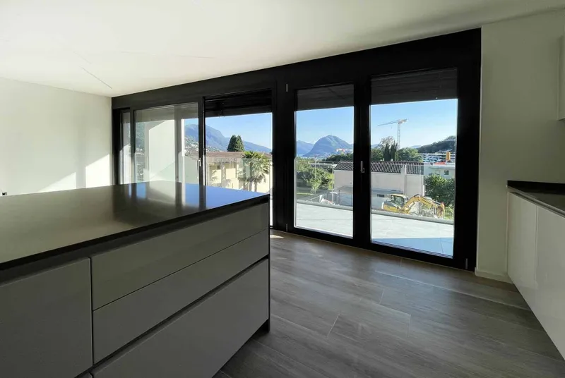 NUOVO ATTICO 3.5 LOCALI CON TERRAZZA SUL TETTO A CANOBBIO, Foto 4