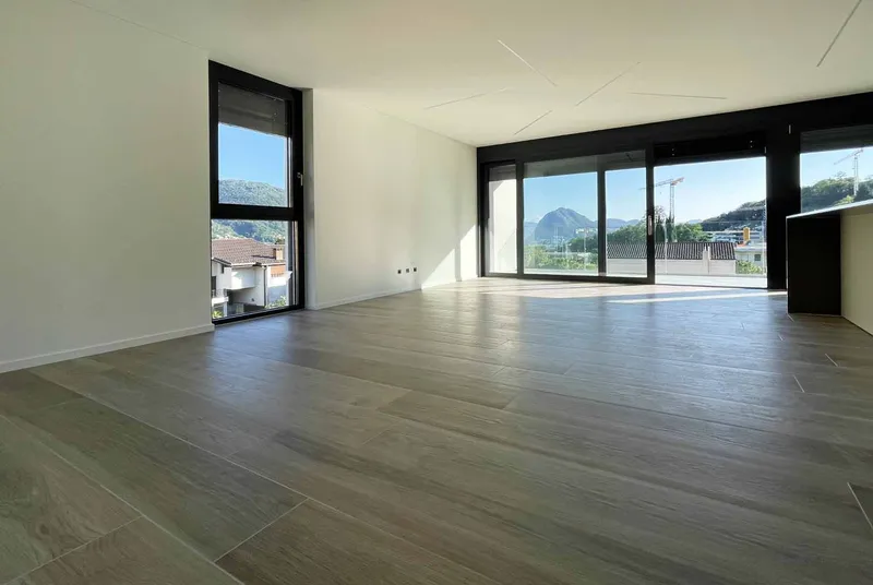 NUOVO ATTICO 3.5 LOCALI CON TERRAZZA SUL TETTO A CANOBBIO, Foto 2