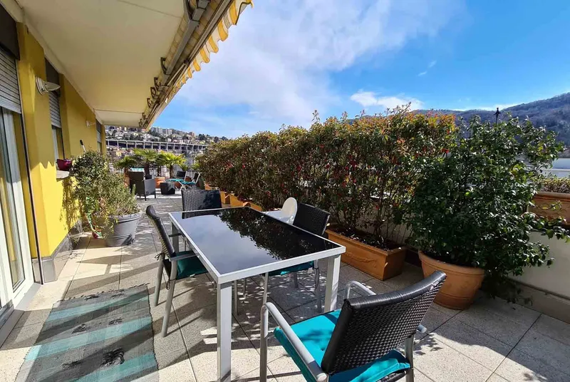 ATTICO 6.5 LOCALI DI PRESTIGIO CON GRANDE TERRAZZA A CHIASSO, Foto 3