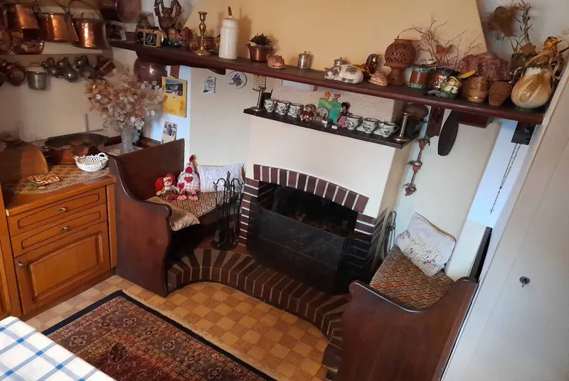 CASA DI OLTRE 12 LOCALI CON 4 TERRAZZE E GIARDINO A BIOGGIO, photo 4
