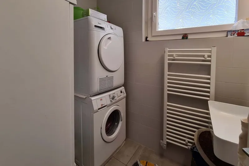 MODERNO 3.5 LOCALI CON TERRAZZA E PISCINA COMUNE A CADRO, Foto 5