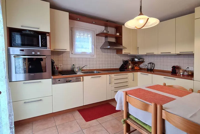 OCCASIONE - CASA UNIFAMILIARE 5.5 CON GIARDINO A CADRO, Foto 4