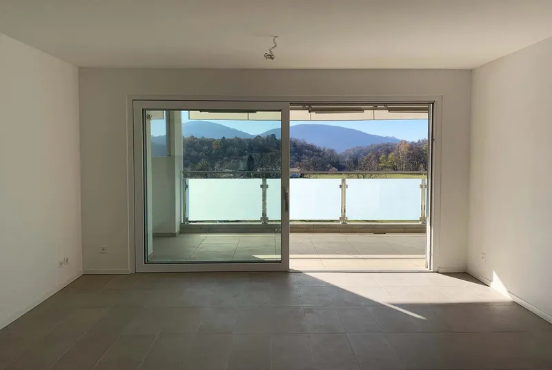 NUOVO ATTICO 4.5 LOCALI CON TERRAZZA A CURIO, foto 3