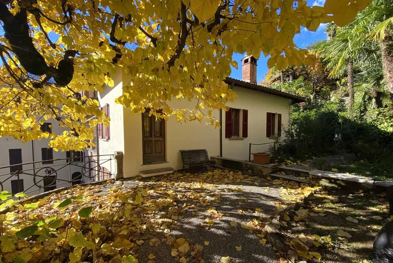 CARATTERISTICA CASA DI NUCLEO 4.5 LOCALI A CASTELROTTO, Foto 2