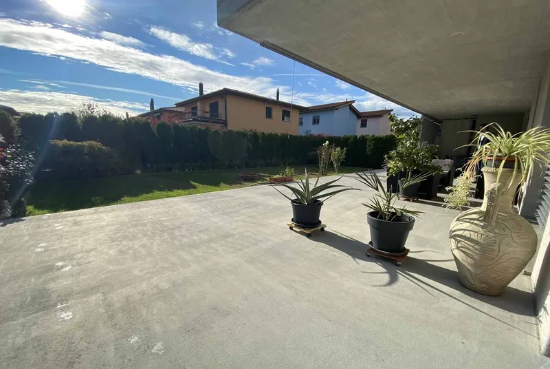 AMPIO 4.5 CON 250 MQ DI GIARDINO A SAN PIETRO DI STABIO, photo 7