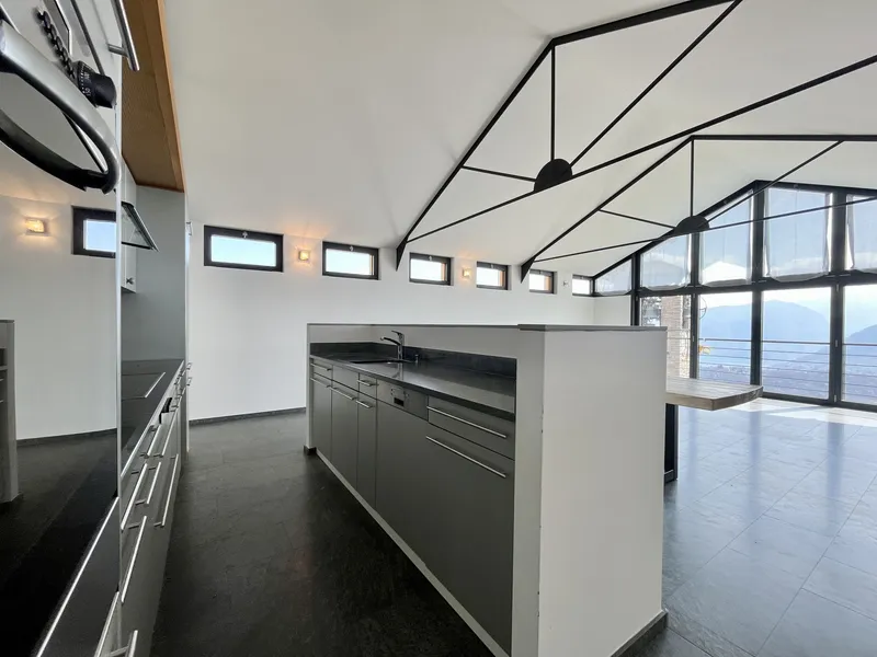 AFFITTASI CASA 3.5 LOCALI + STUDIO E VISTA LAGO A CADEMARIO, foto 2