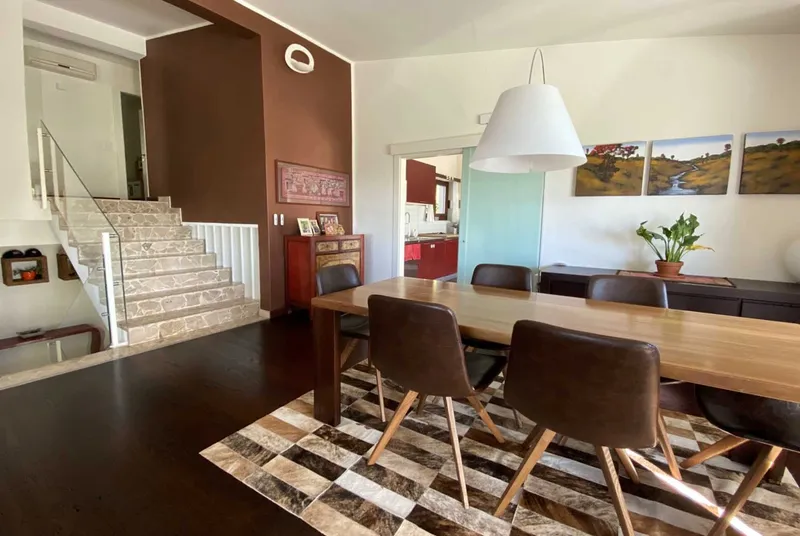 STUPENDA VILLA 7 LOCALI CON TERRAZZA E GIARDINO A BESAZIO, Foto 4