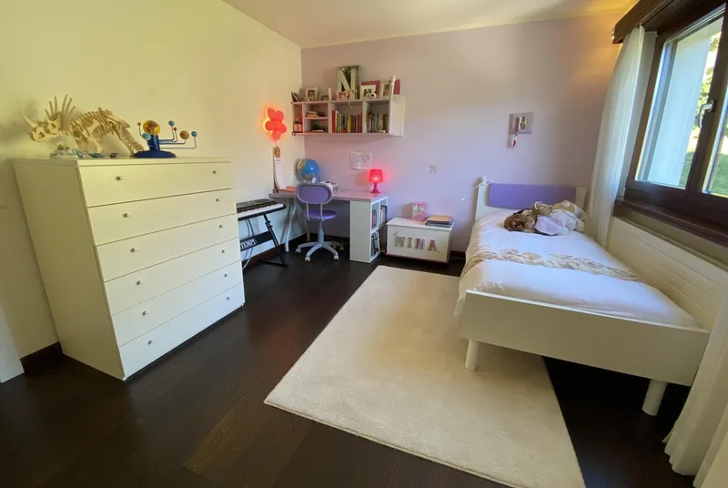 STUPENDA VILLA 7 LOCALI CON TERRAZZA E GIARDINO A BESAZIO, Foto 13