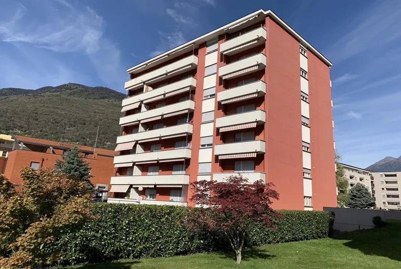 AFFITTASI AMPIO 3.5 LOCALI CON DUE TERRAZZE A BELLINZONA, Foto 10