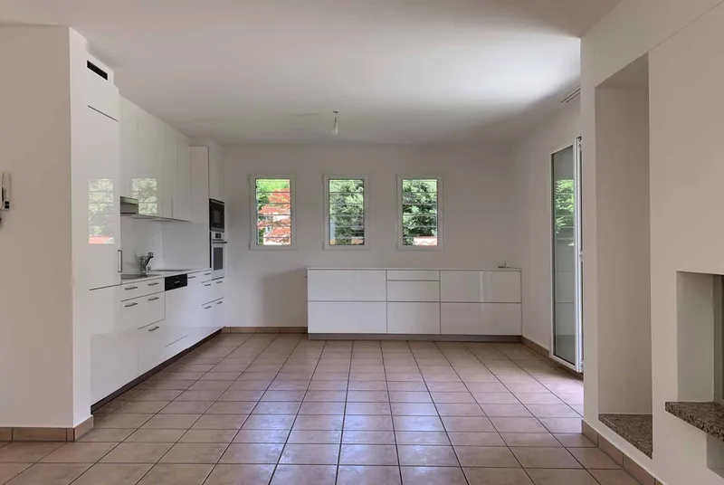 BELLISSIMA VILLETTA INDIPENDENTE 5.5 LOCALI A MEZZOVICO, foto 12