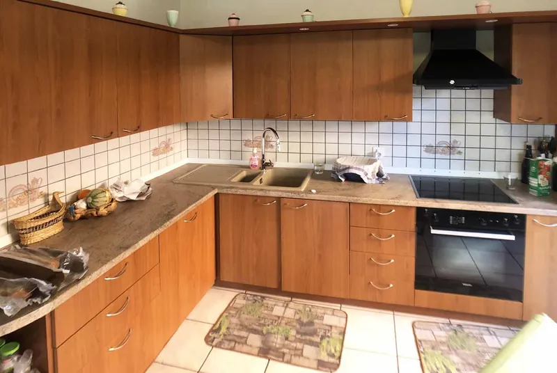 AFFITTASI 5.5 LOCALI CON GIARDINO PRIVATO E PISCINA A MORBIO, foto 4