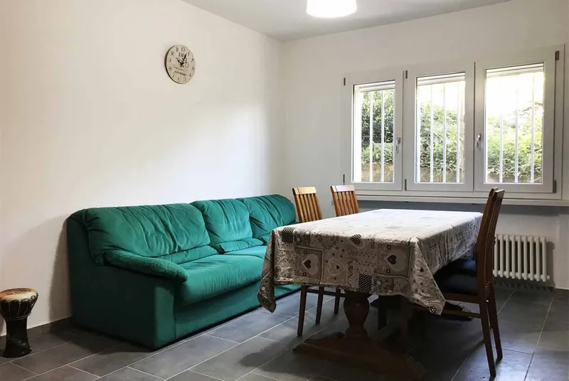 APPARTAMENTO 2.5 LOCALI RISTRUTTURATO A CADENAZZO, foto 2
