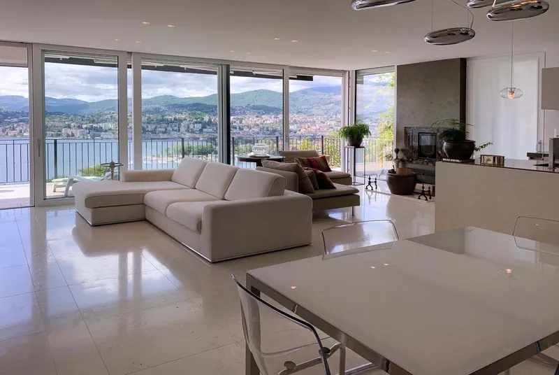 VILLA DI PRESTIGIO CON VISTA STUPENDA A LUGANO CASTAGNOLA, photo 1