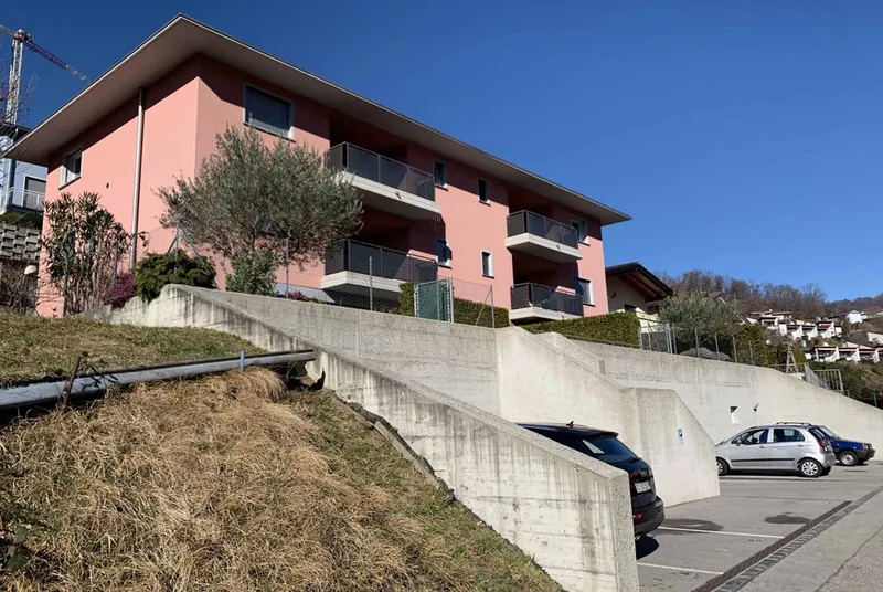 ELEGANTE 3.5 LOCALI CON TERRAZZA A SUREGGIO, foto 10