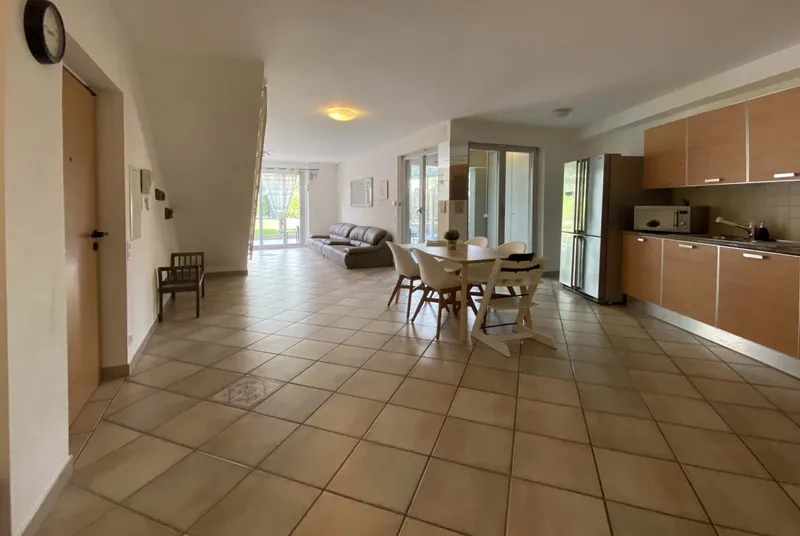 DUPLEX 3.5 LOCALI CON GIARDINO PRIVATO A LUGANO BREGANZONA, foto 1