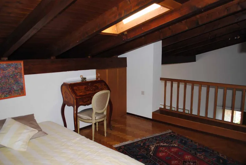 ATTICO DUPLEX MANSARDATO 5.5 LOCALI CON PISCINA A COMANO, photo 7