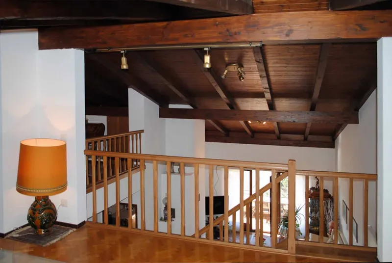 ATTICO DUPLEX MANSARDATO 5.5 LOCALI CON PISCINA A COMANO, photo 6