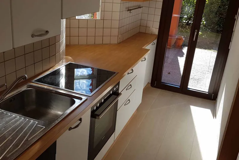 CASA INDIPENDENTE 5.5 LOCALI CON GIARDINO A CASLANO, Foto 4