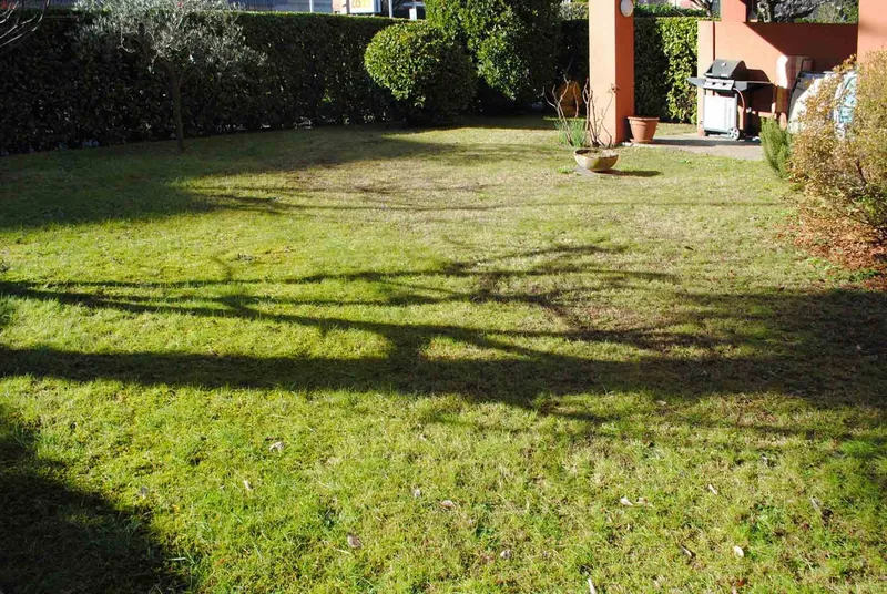 CASA INDIPENDENTE 5.5 LOCALI CON GIARDINO A CASLANO, Foto 8